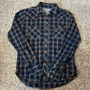 Wrangler Men's Navy and Tan Checkered pearl snap long sleeve